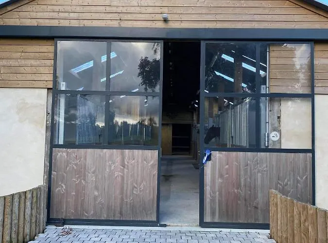 Est De La Pointe D'agon 4 Convives Hébergement de vacances Agon-Coutainville