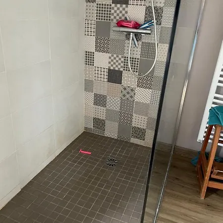 בית נופש Est De La Pointe D'agon 4 Convives *