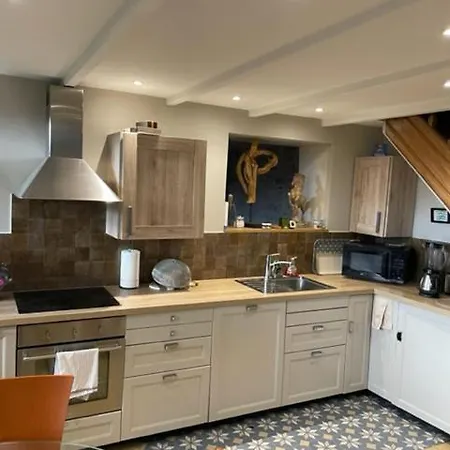 בית נופש Est De La Pointe D'agon 4 Convives אגון קוטוויל