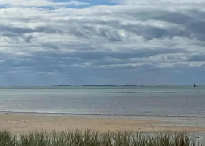 Holiday home Est De La Pointe D'agon 4 Convives *